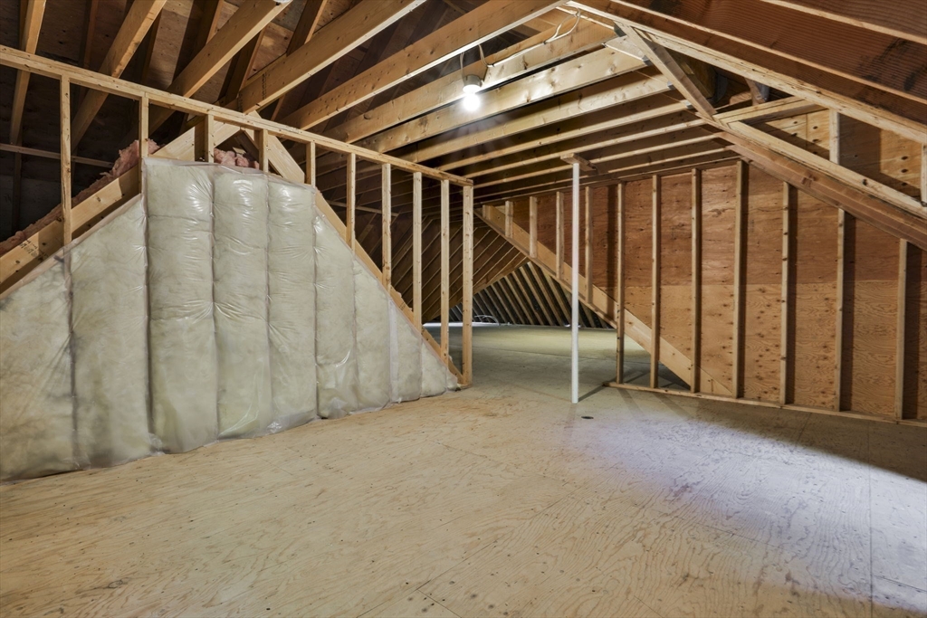 40 Hemlock Park Drive