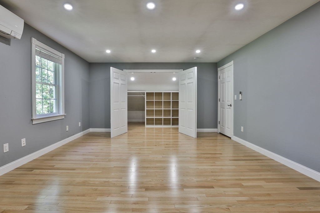 40 Hemlock Park Drive