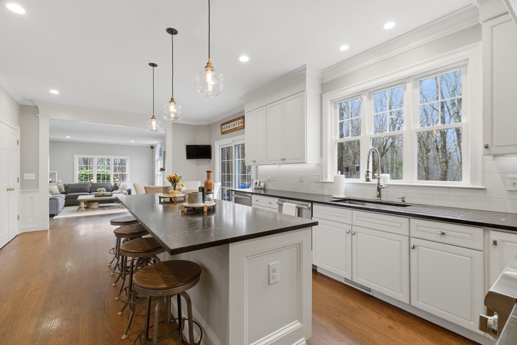 20 Huckleberry Rd
