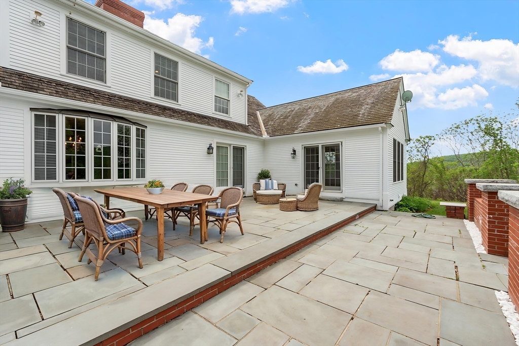 79 Pheasant Run Cir