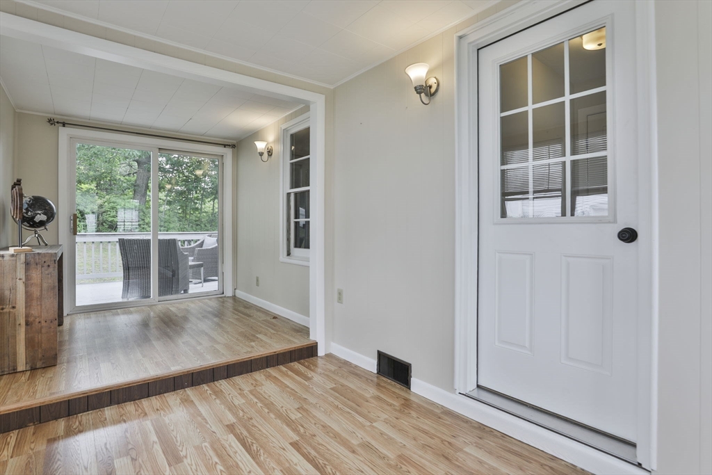 17 Robinson St