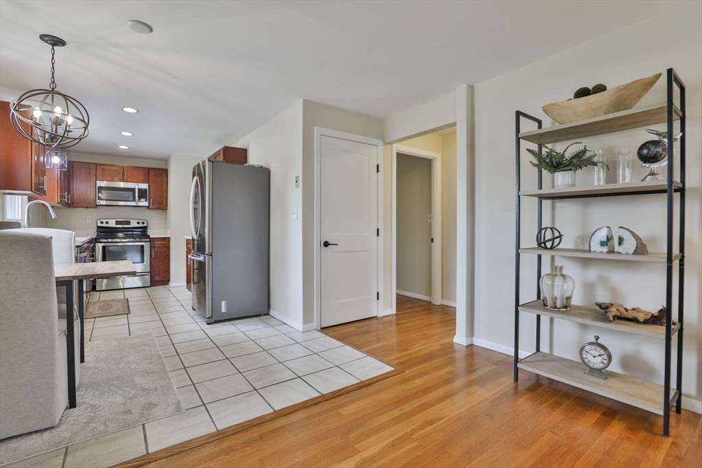 17 Robinson St