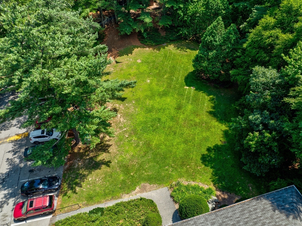 35 Swanson Ct # 32D