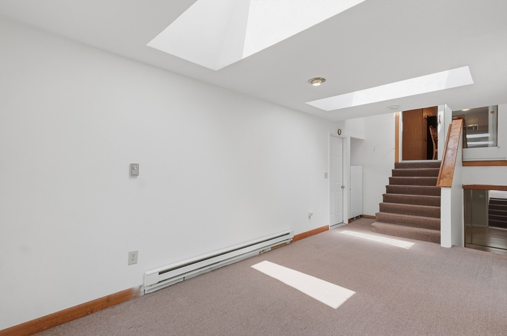 7 San Mateo Drive