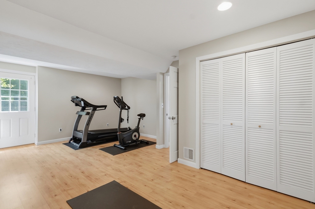 7 San Mateo Drive