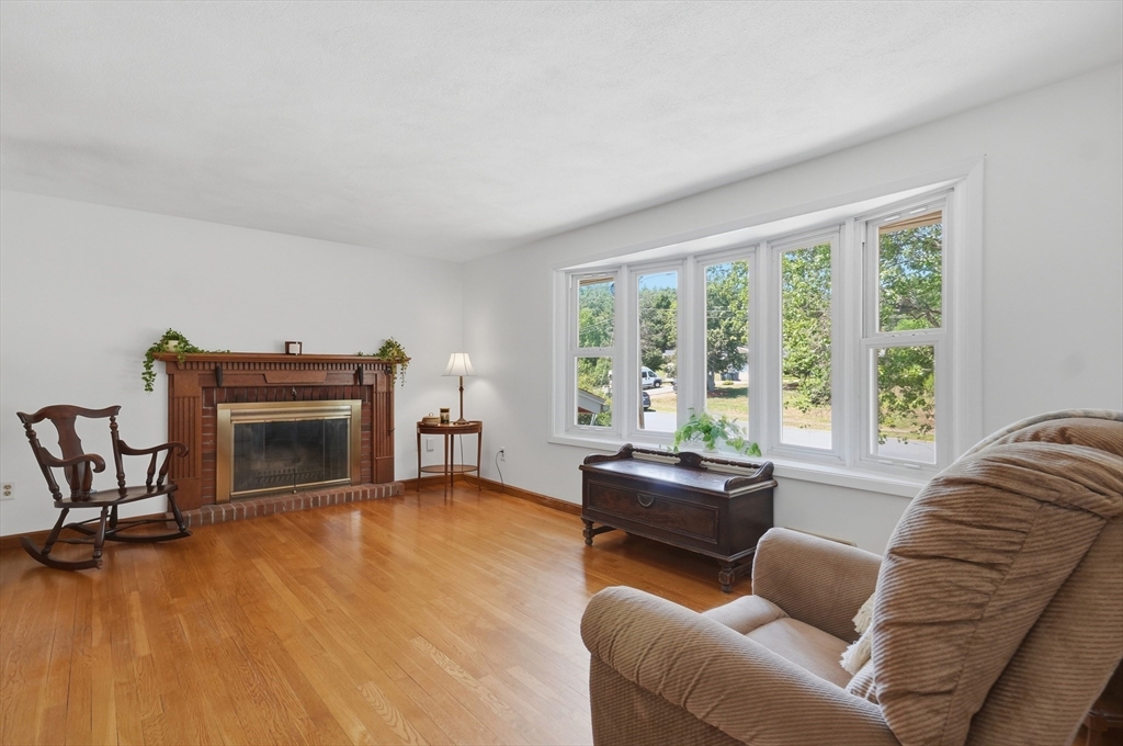 7 San Mateo Drive