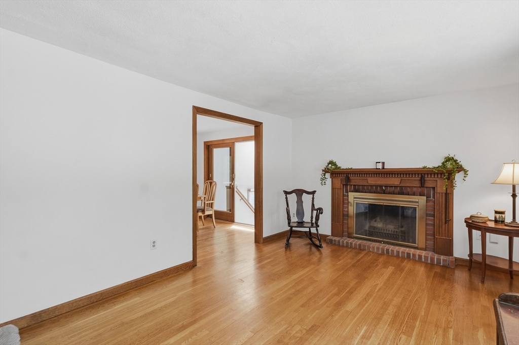 7 San Mateo Drive