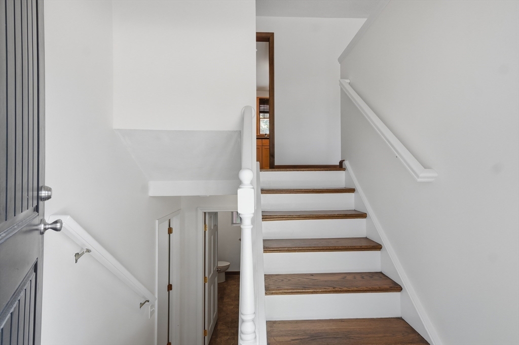 7 San Mateo Drive