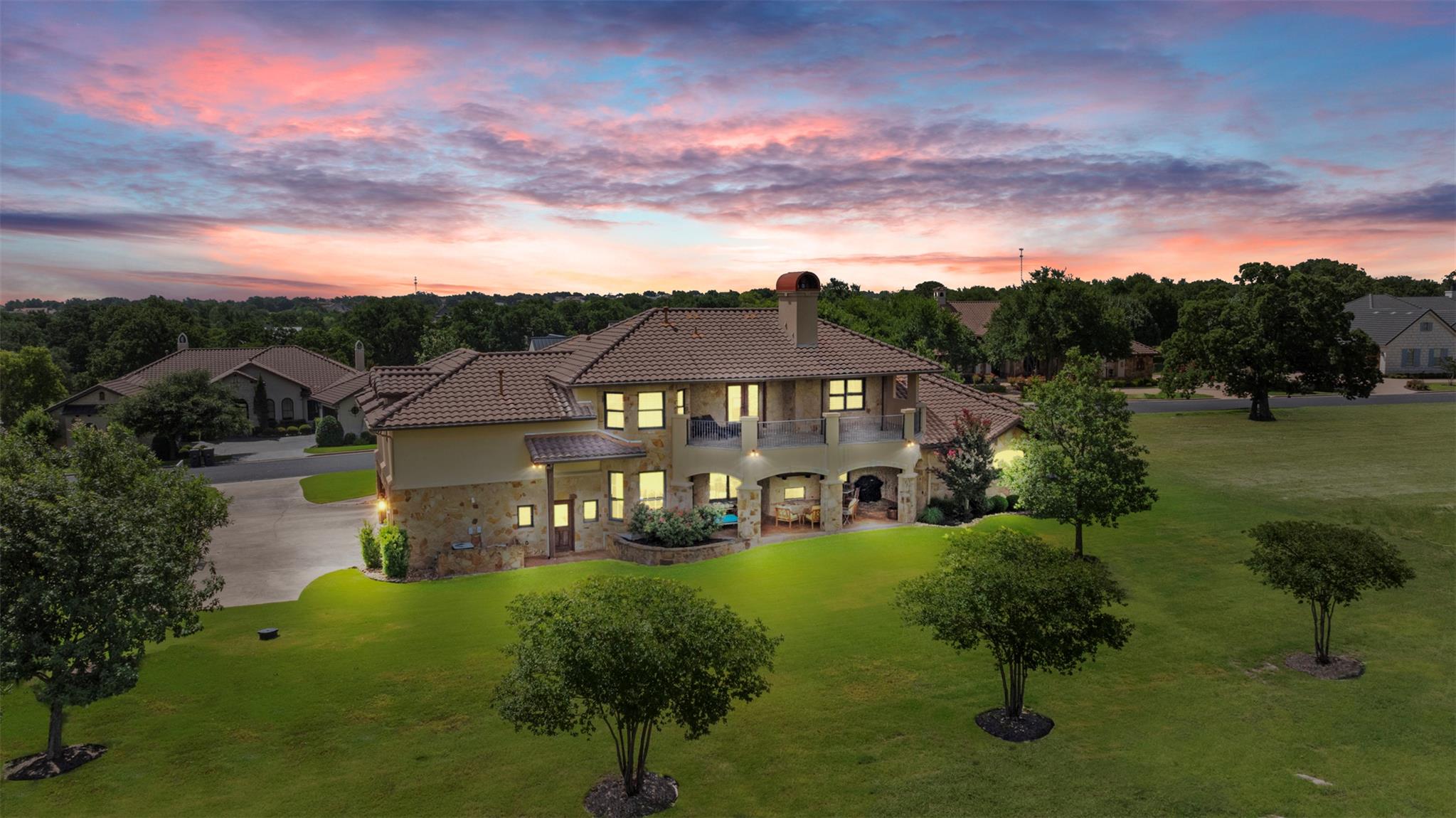 307 Goodnight DR