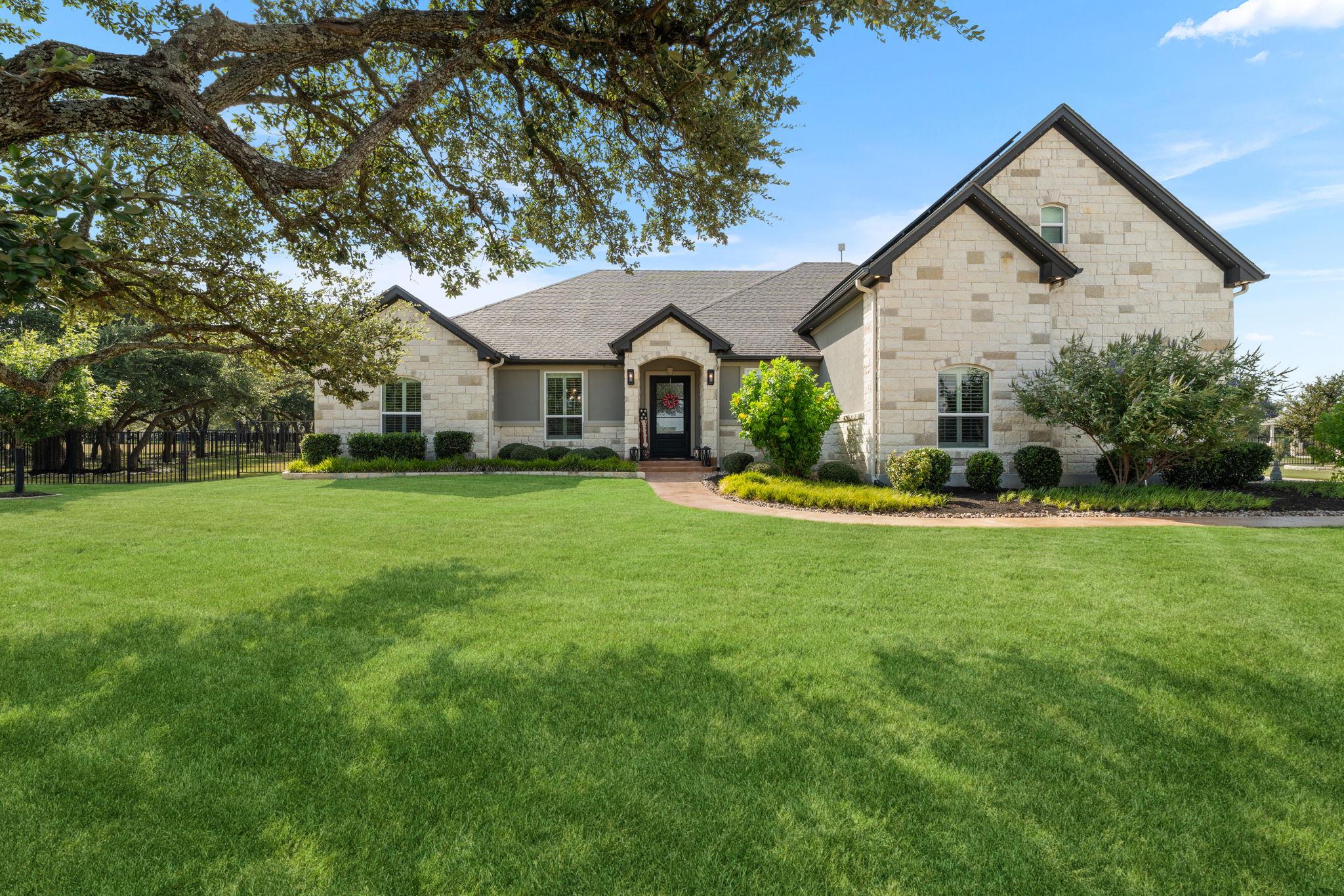 1134 Woodpark LN