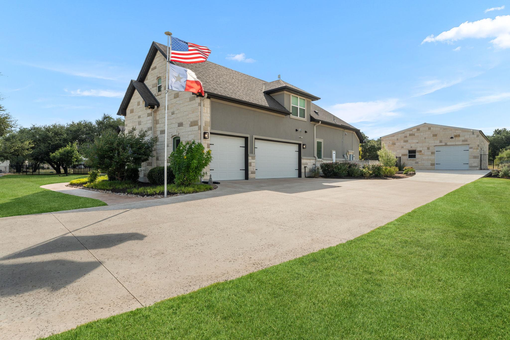 1134 Woodpark LN