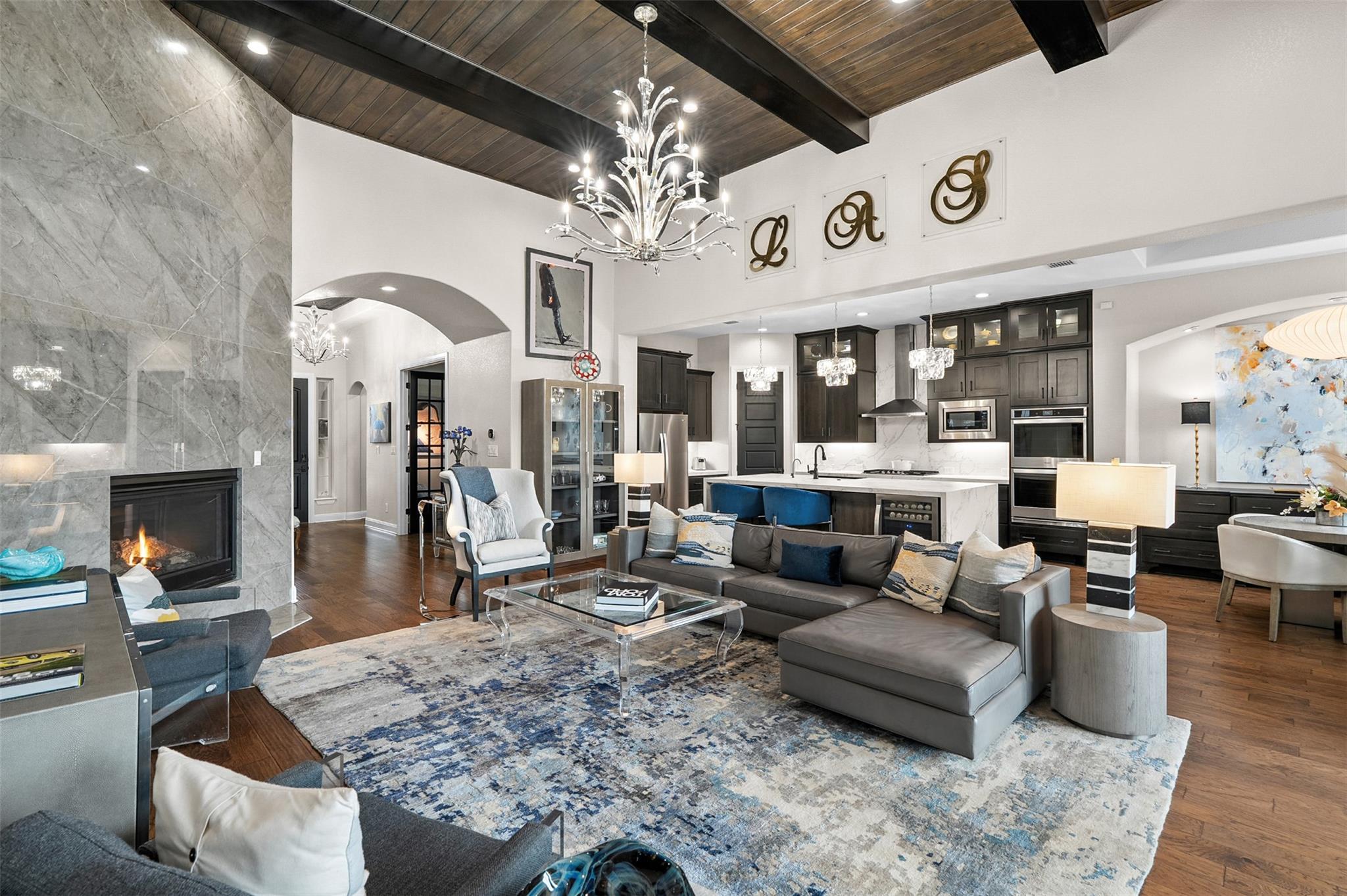 209 E Cimarron Hills TRL E