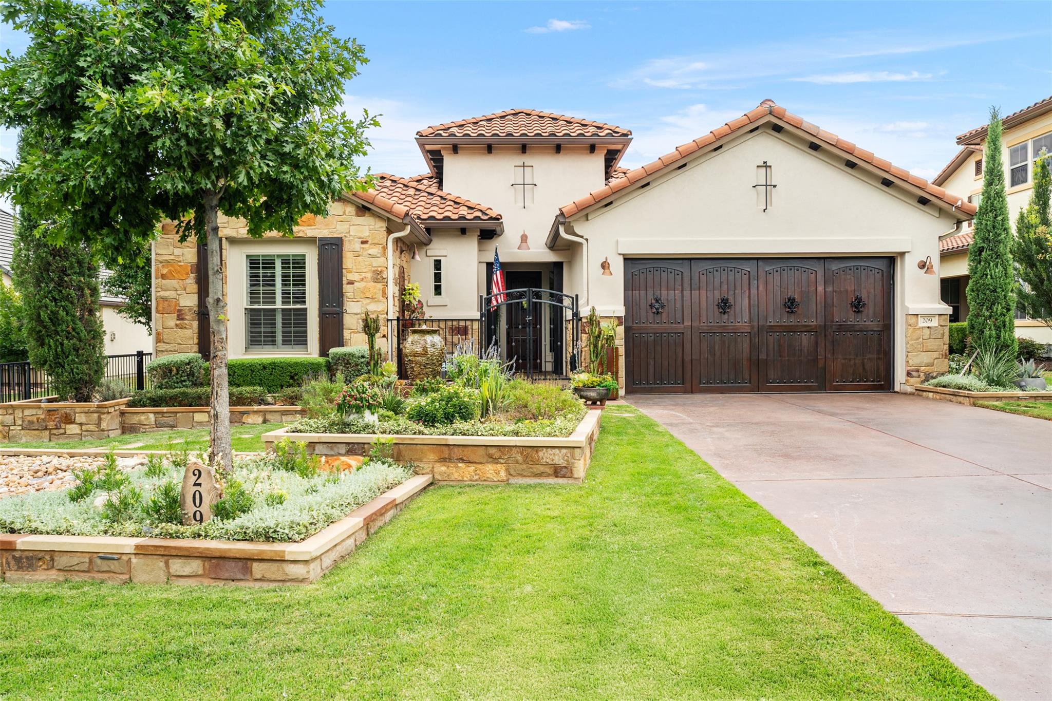 209 E Cimarron Hills TRL E