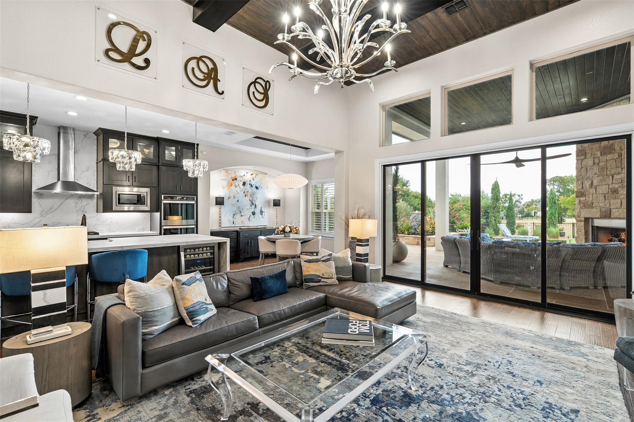 209 E Cimarron Hills TRL E