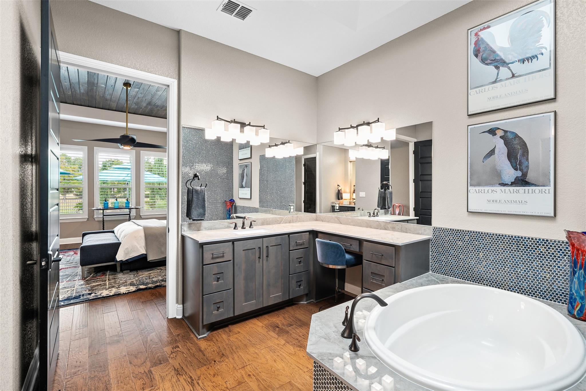 209 E Cimarron Hills TRL E