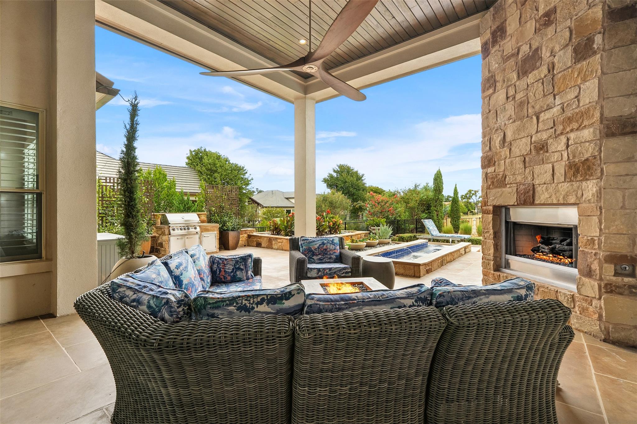 209 E Cimarron Hills TRL E