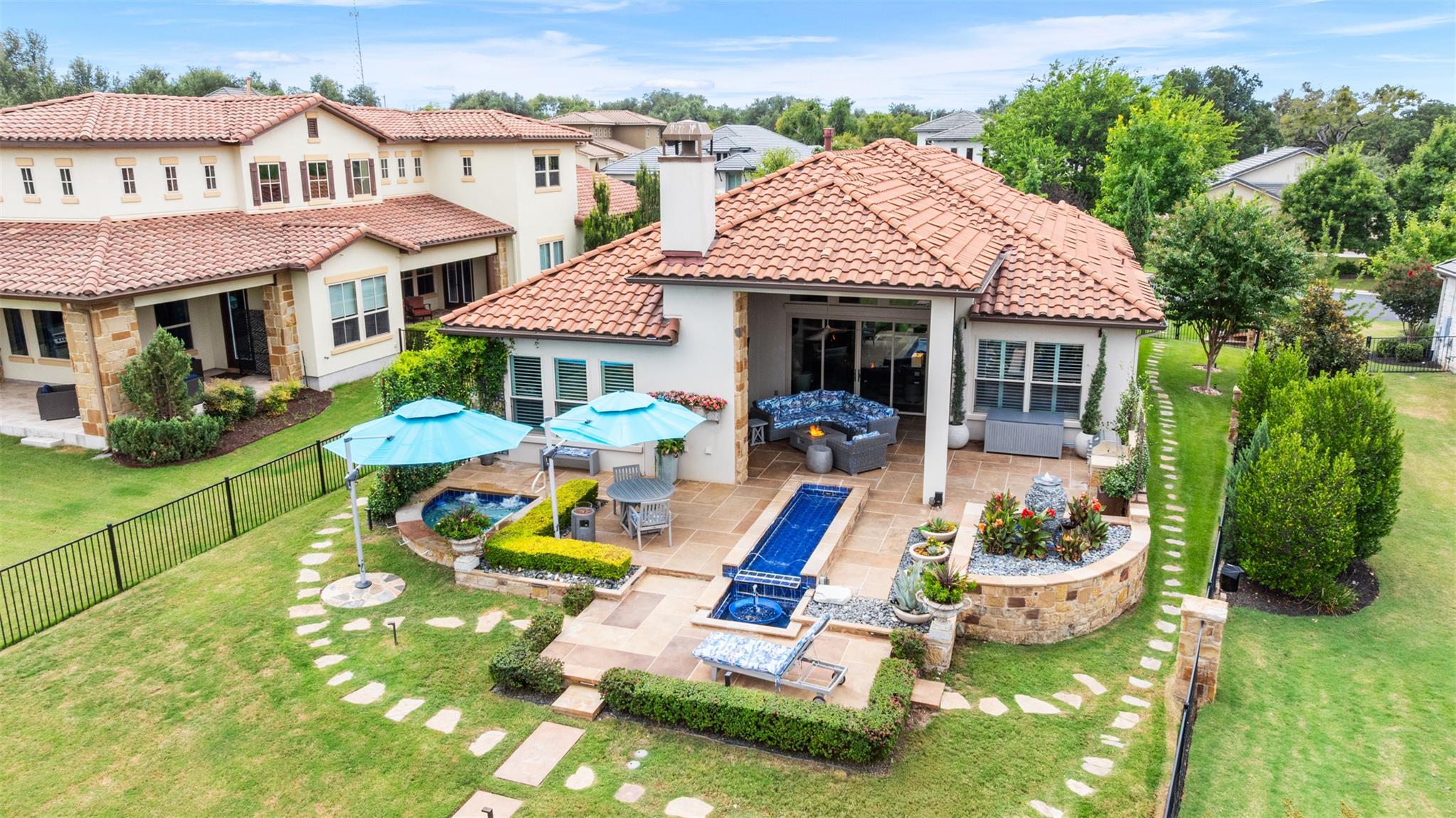 209 E Cimarron Hills TRL E