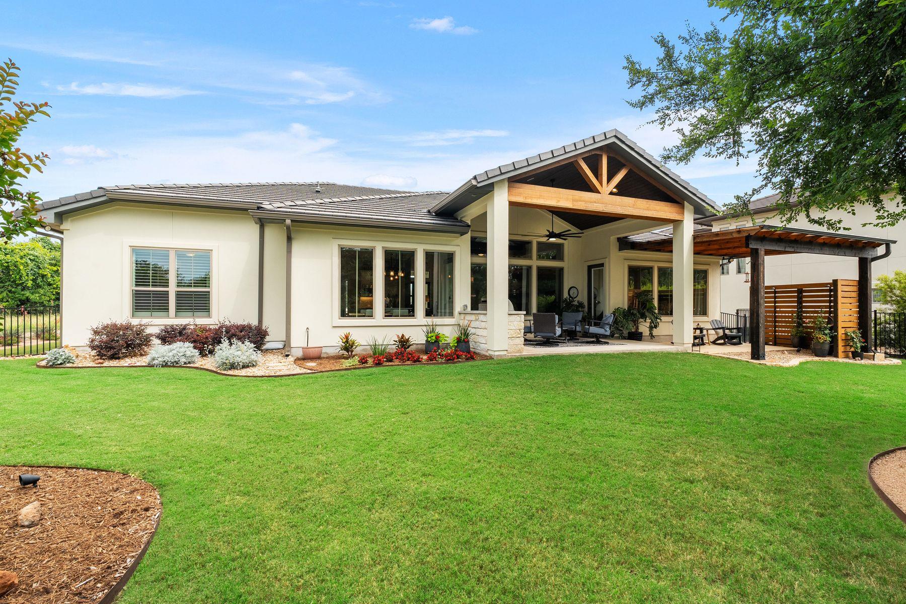 111 Bee Brush CT