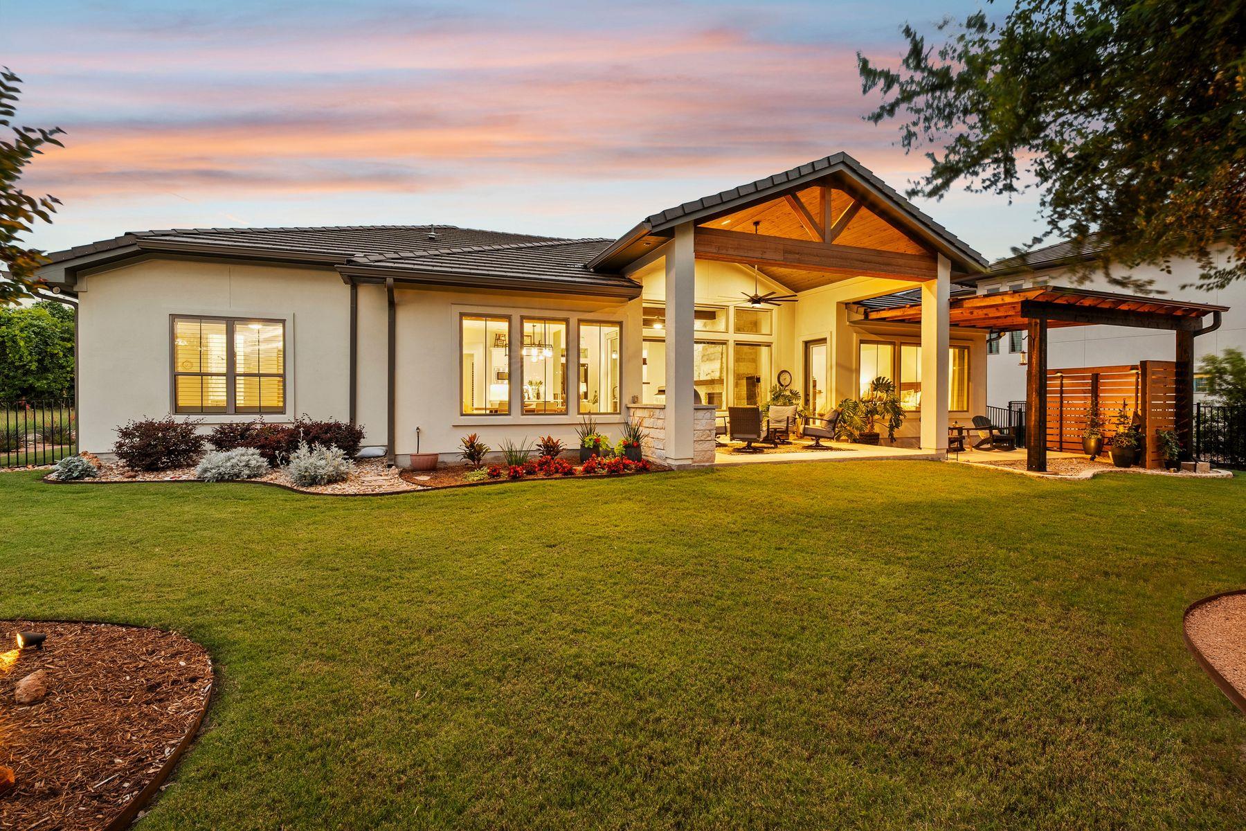 111 Bee Brush CT