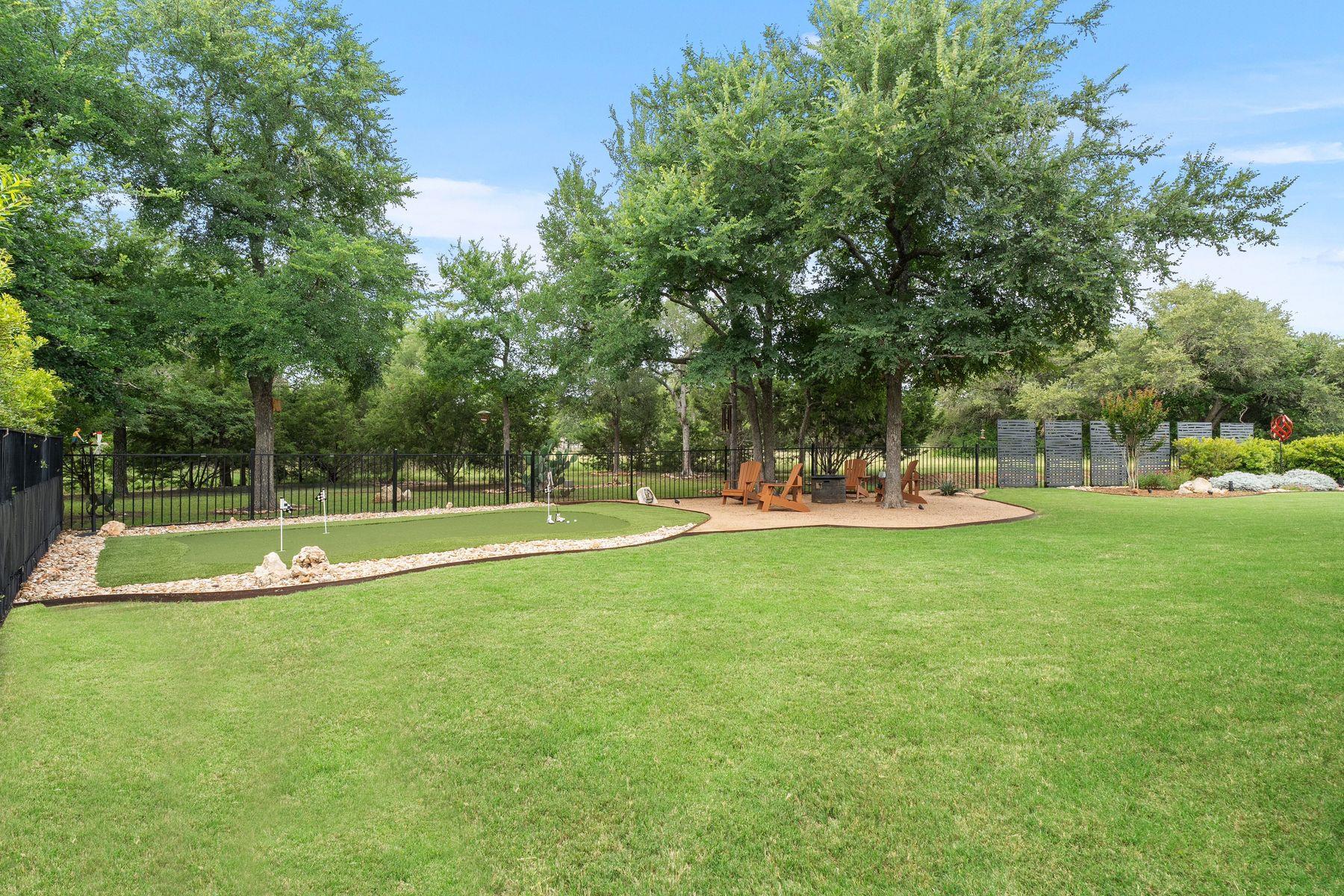 111 Bee Brush CT