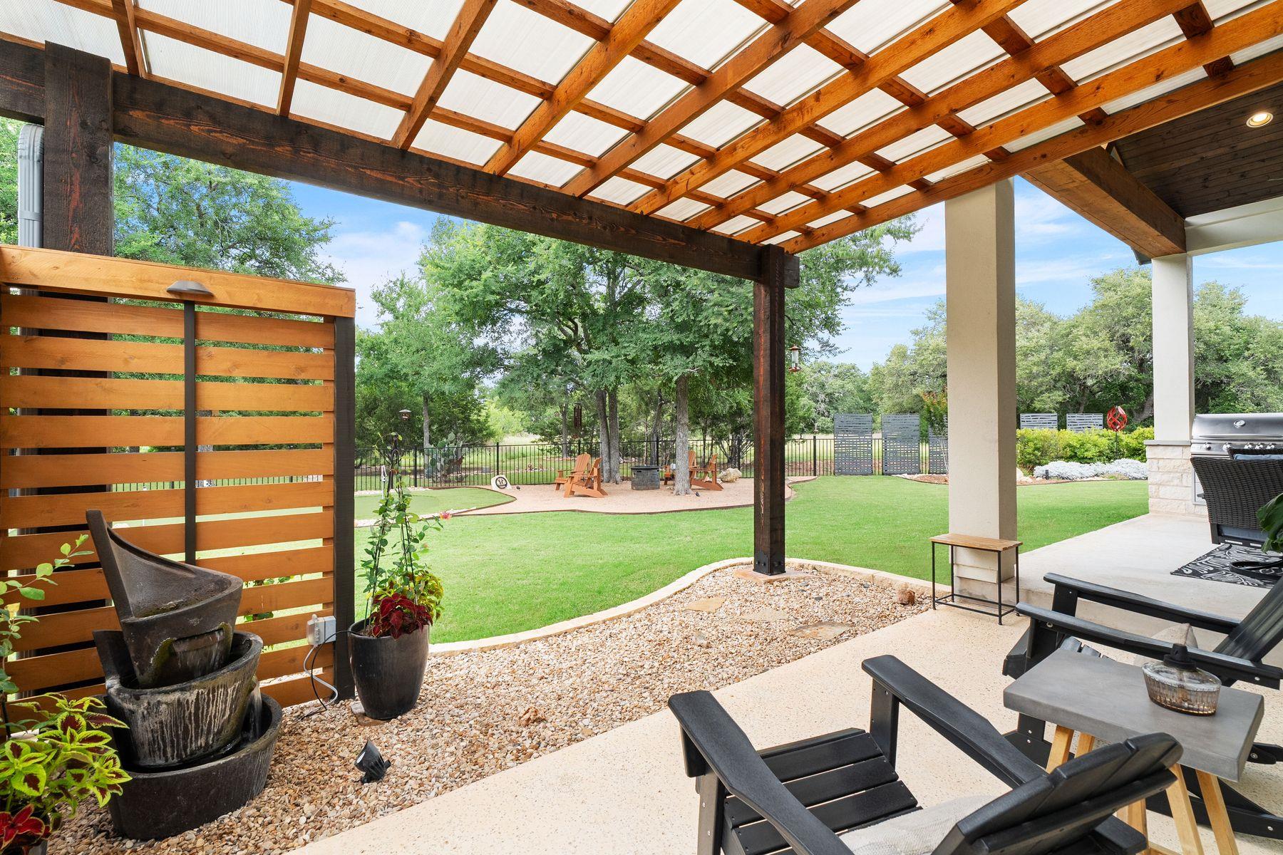 111 Bee Brush CT