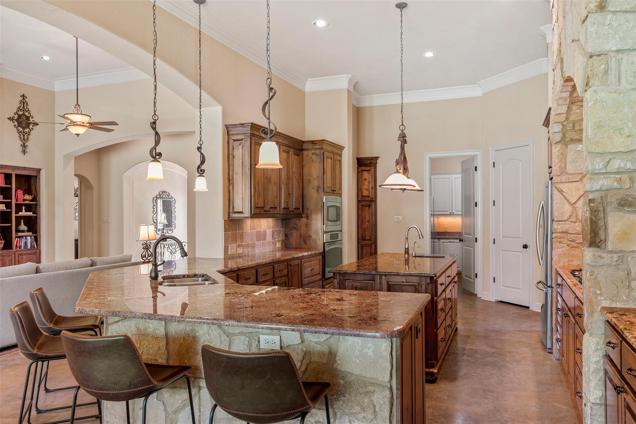 100 Portafino LN
