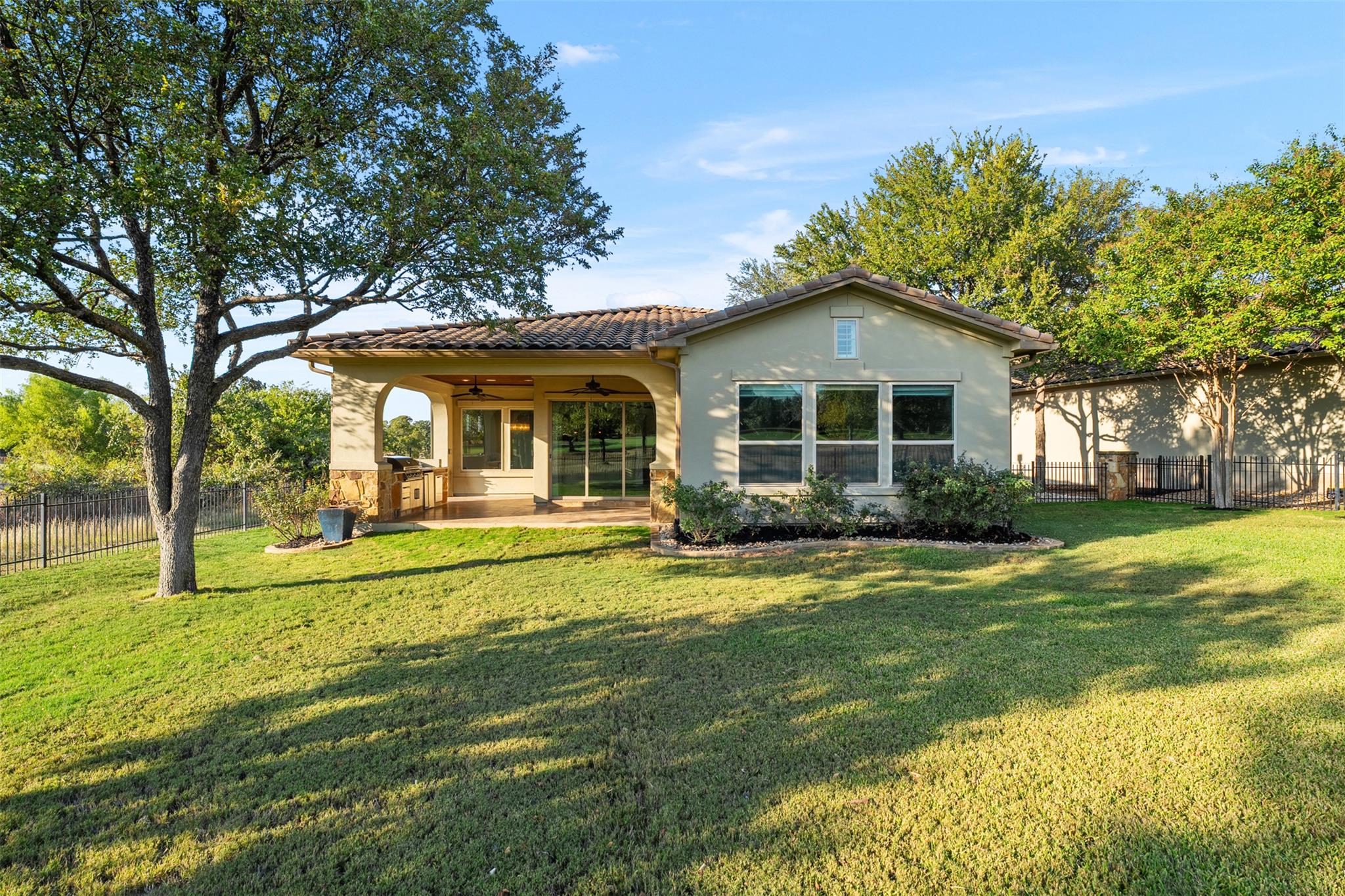 114 Cimarron Hills TRL E, Georgetown