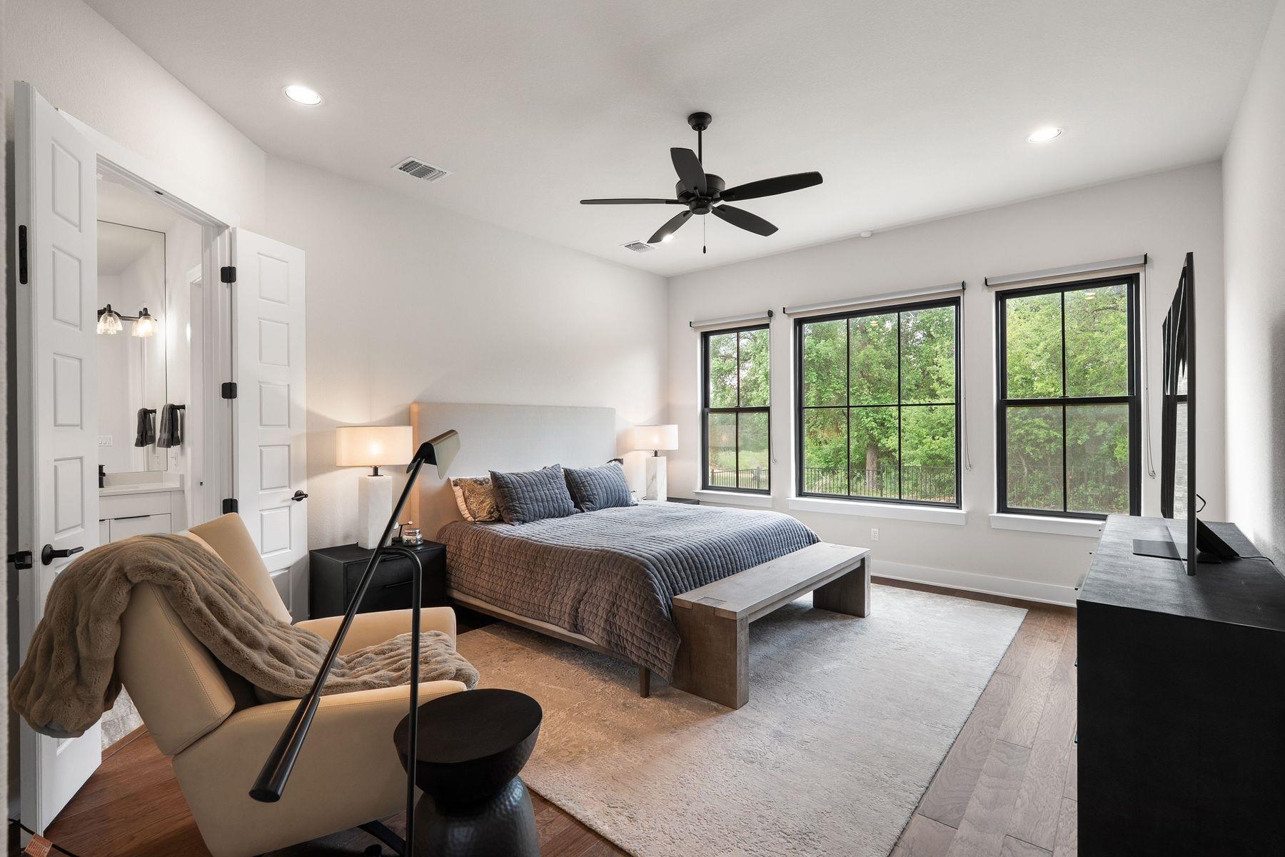 1106 Flint Ridge TRL