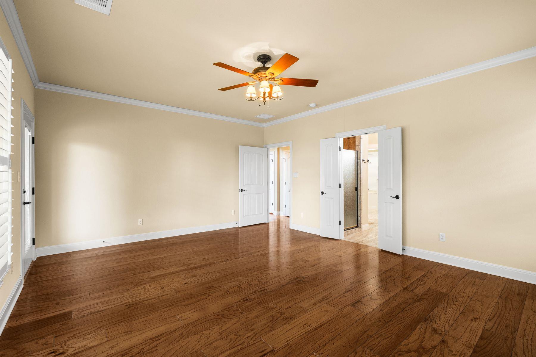 125 Covington CV