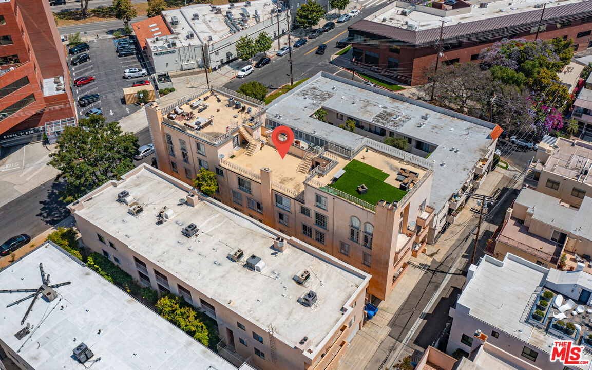 11812 Gorham Ave Unit: 303