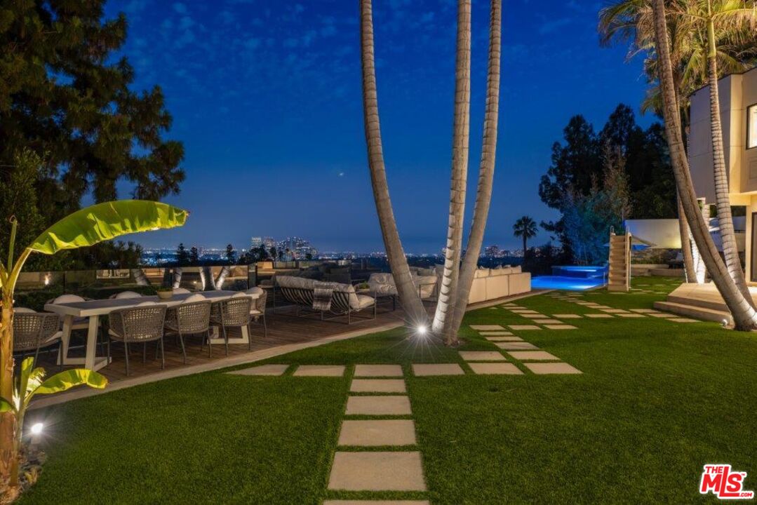 1185 Loma Linda Dr