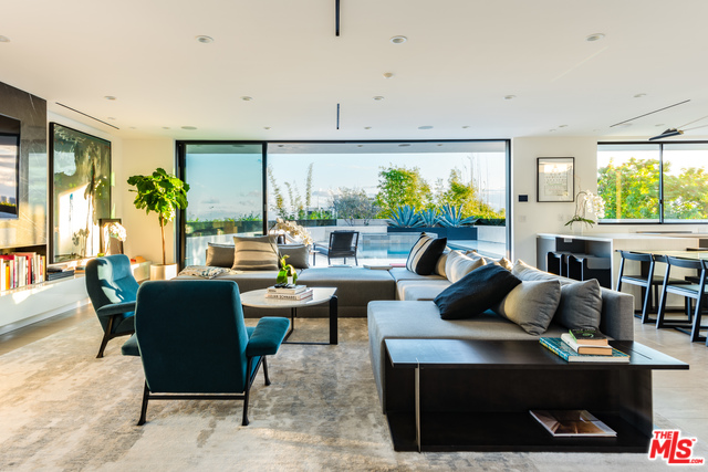 9393 Sierra Mar DR