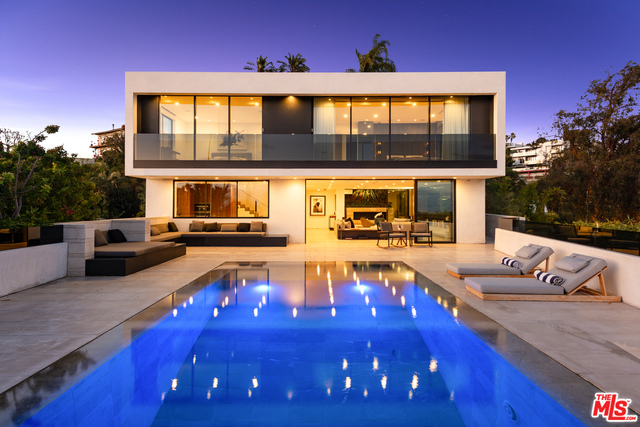 9393 Sierra Mar DR