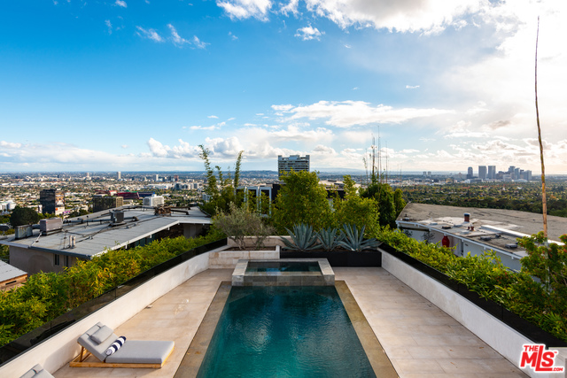 9393 Sierra Mar DR
