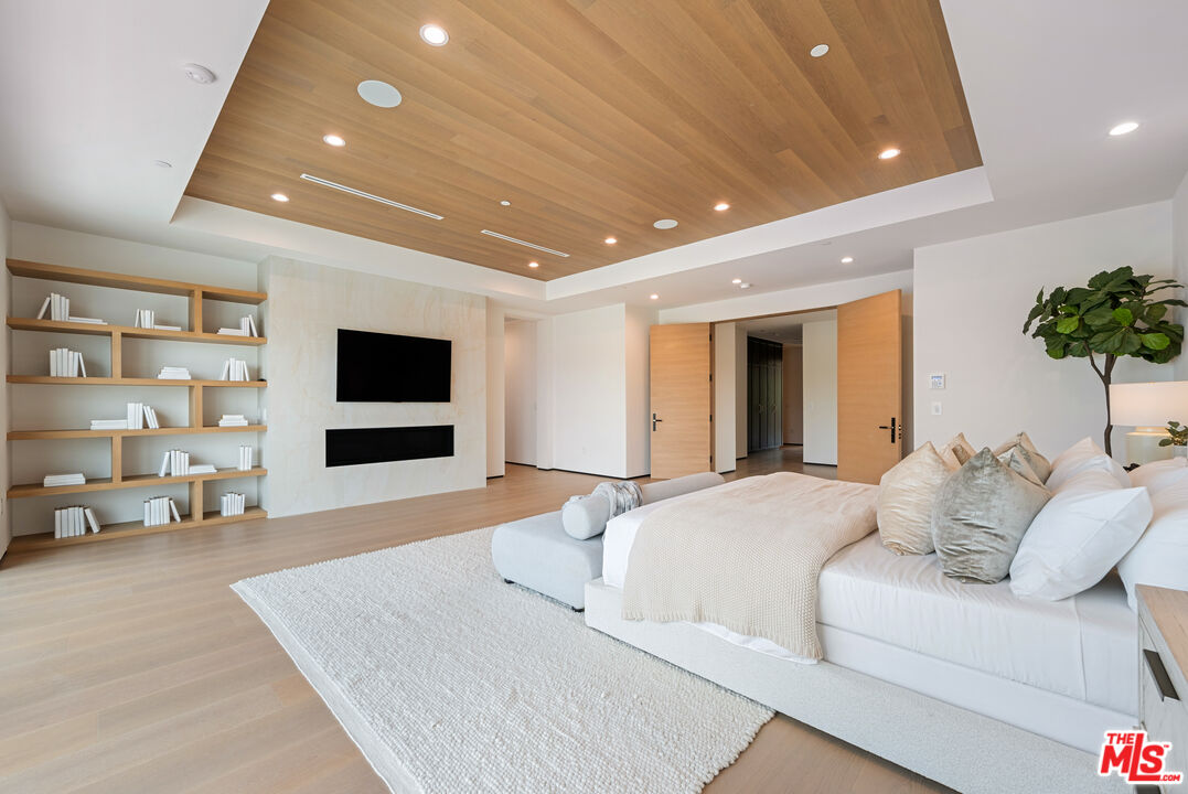 3708 Brigantine Cir