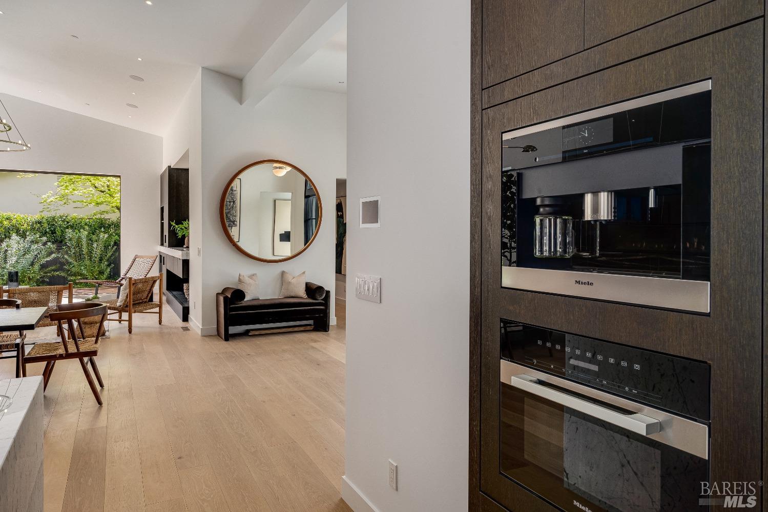 1820 Spring Mountain Road