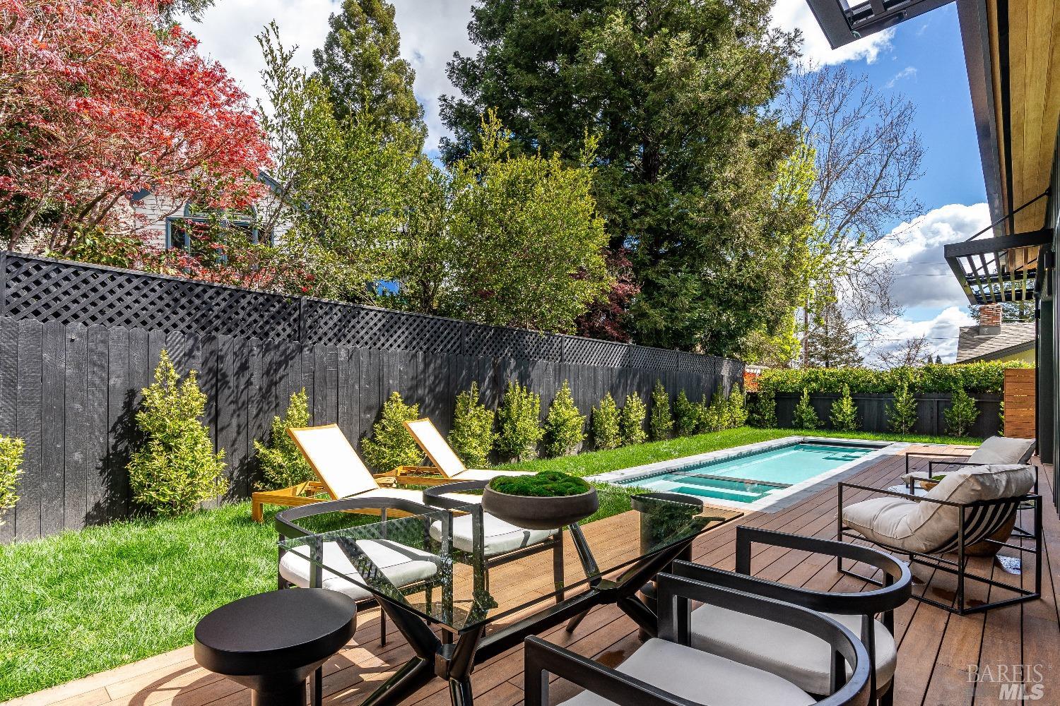 1820 Spring Mountain Road