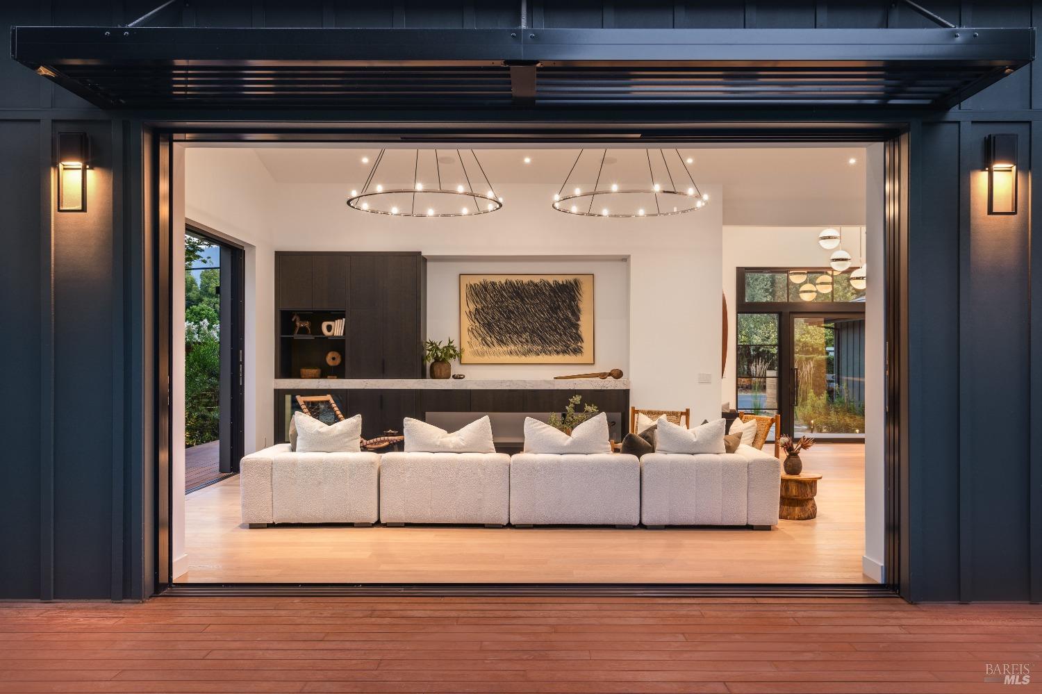 1820 Spring Mountain Road