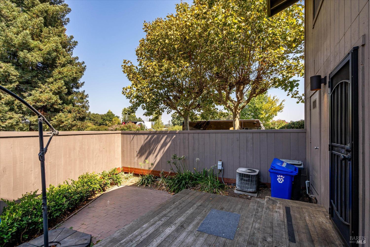 359 Freeway Drive