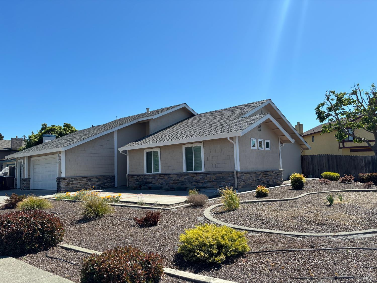 849 Clifton Court