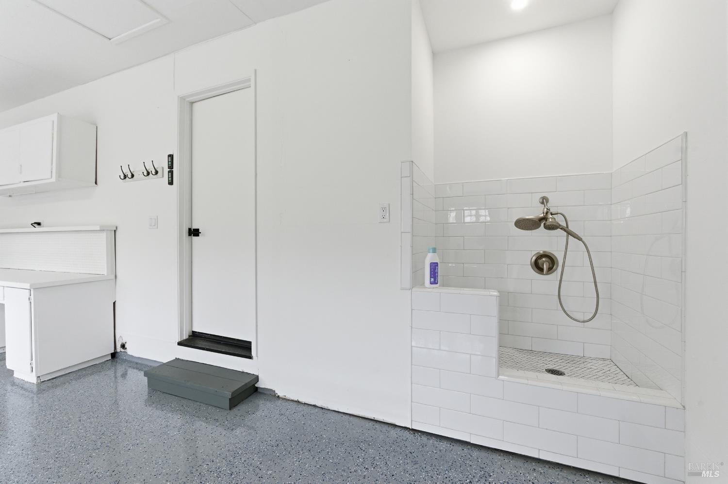 1830 Spring Mountain Road