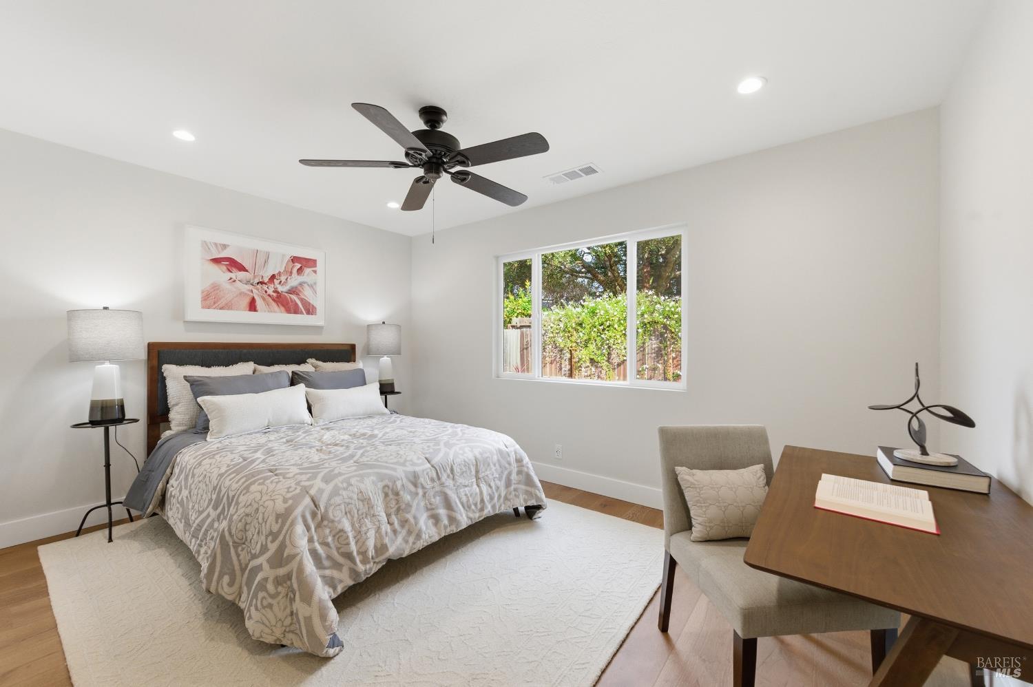 1830 Spring Mountain Road