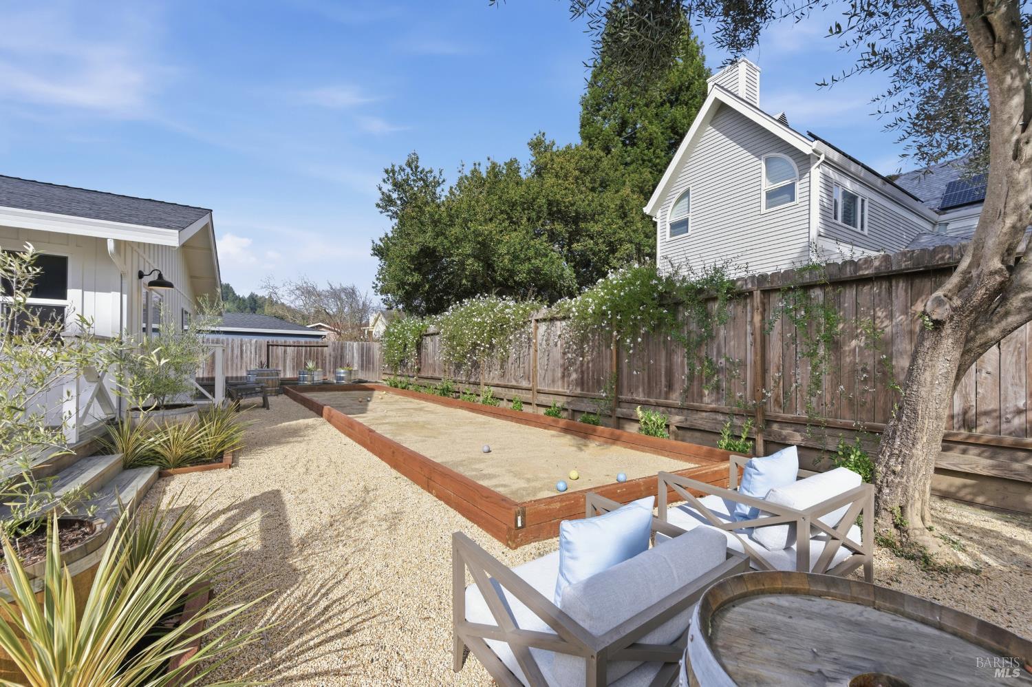 1830 Spring Mountain Road