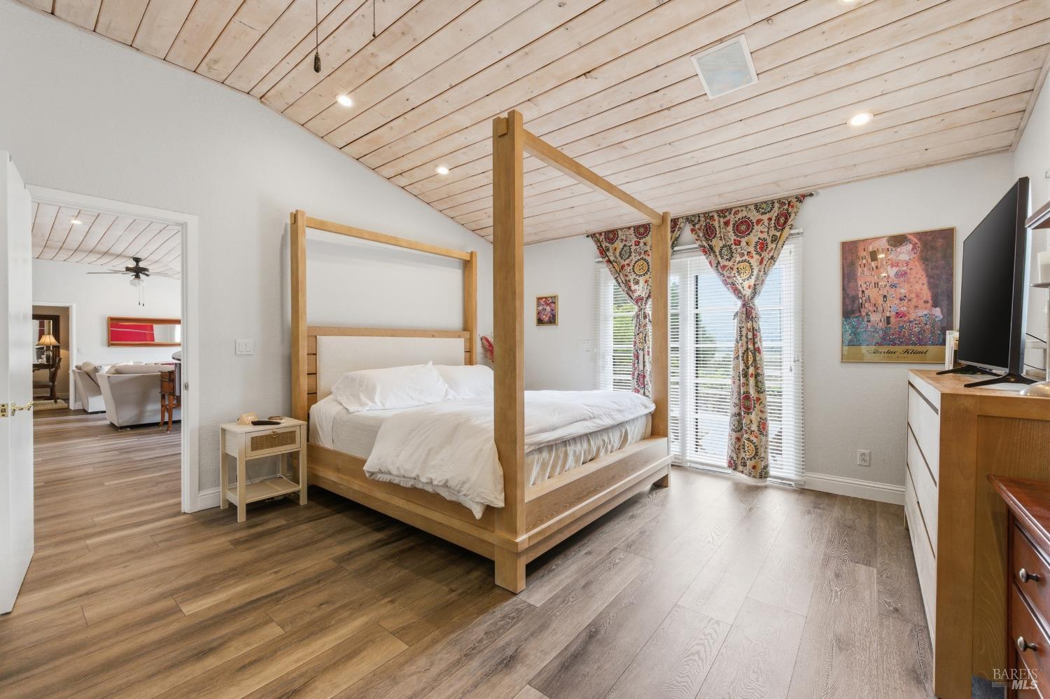 4405 Silverado Trail