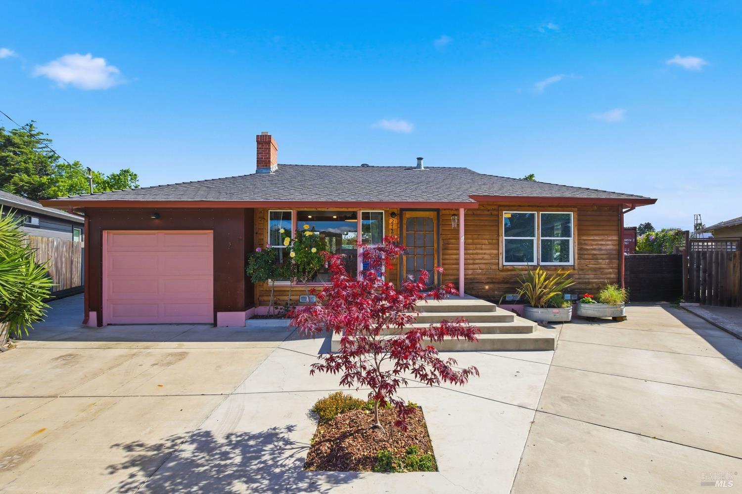 2720 Hilltop Drive