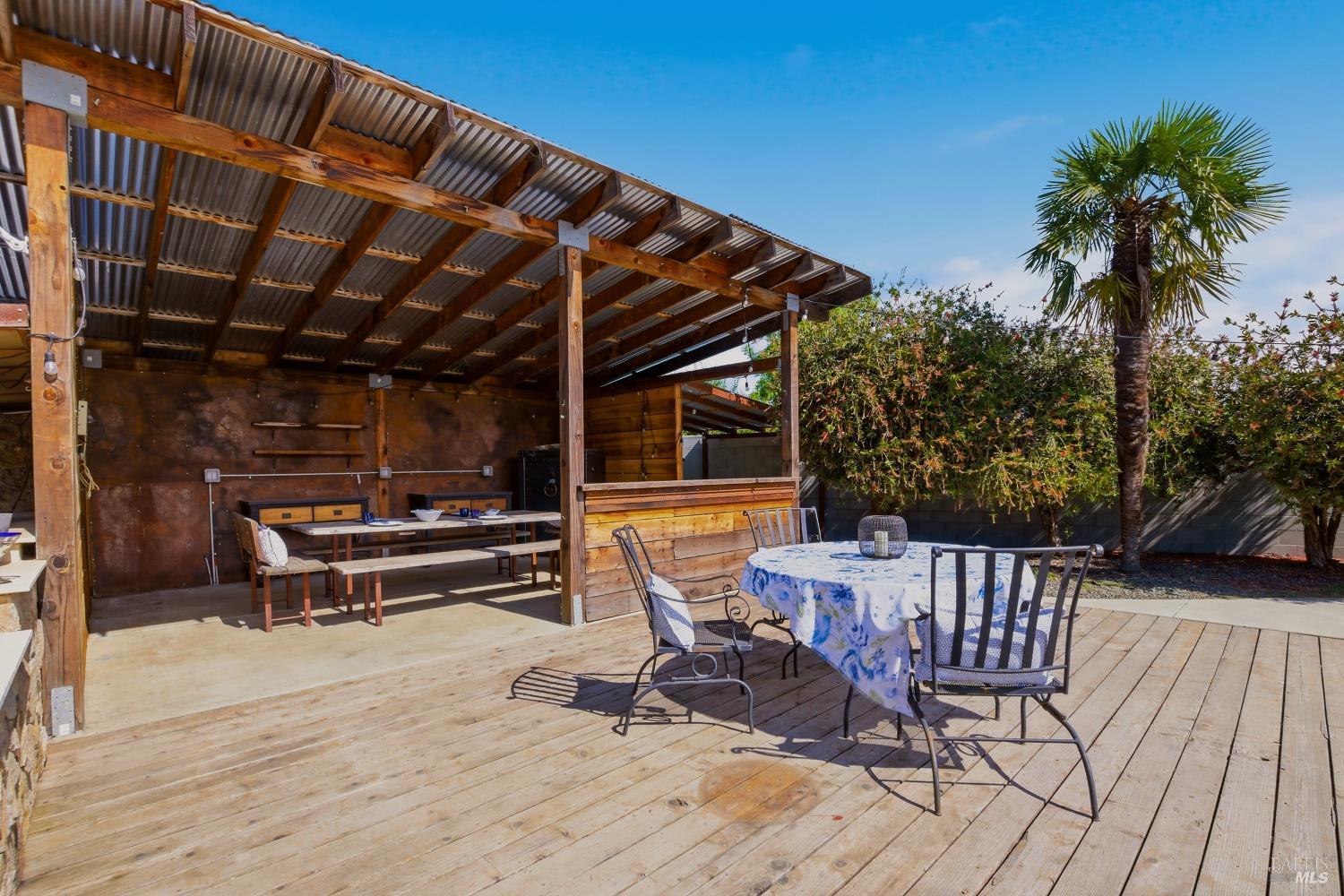2720 Hilltop Drive