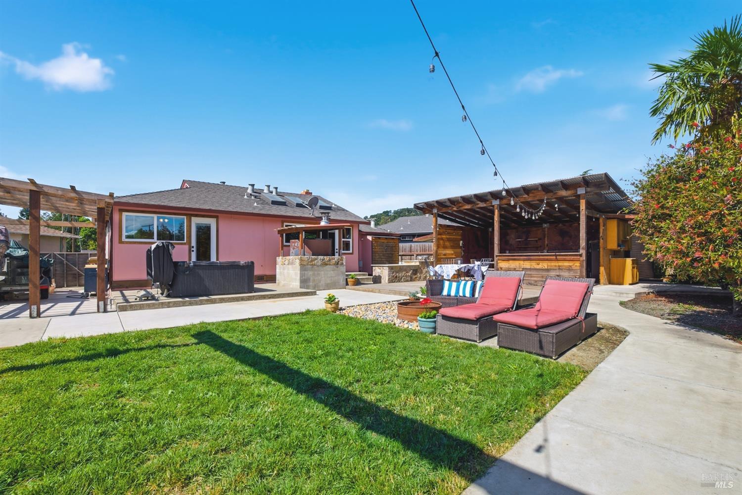 2720 Hilltop Drive