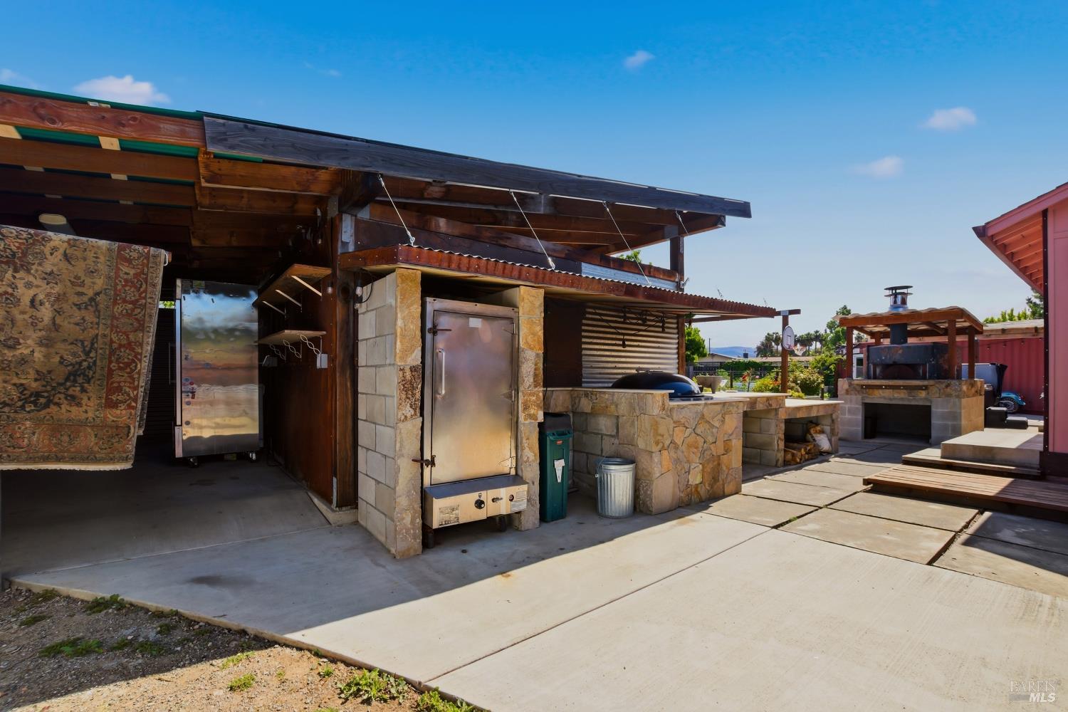 2720 Hilltop Drive