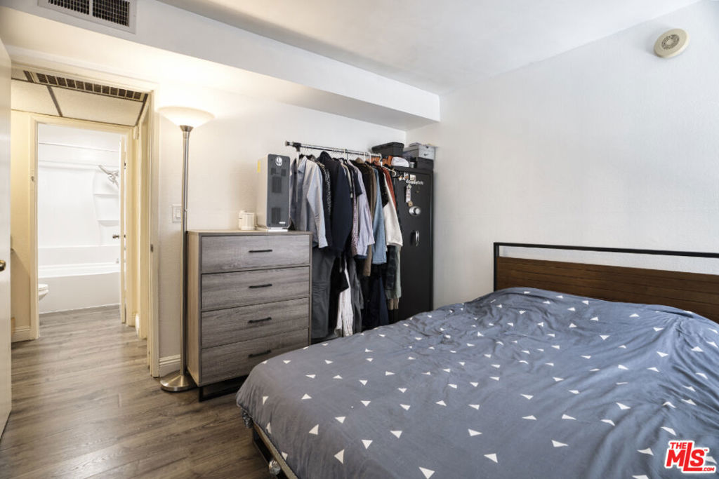 525 S La Fayette Park Place 207