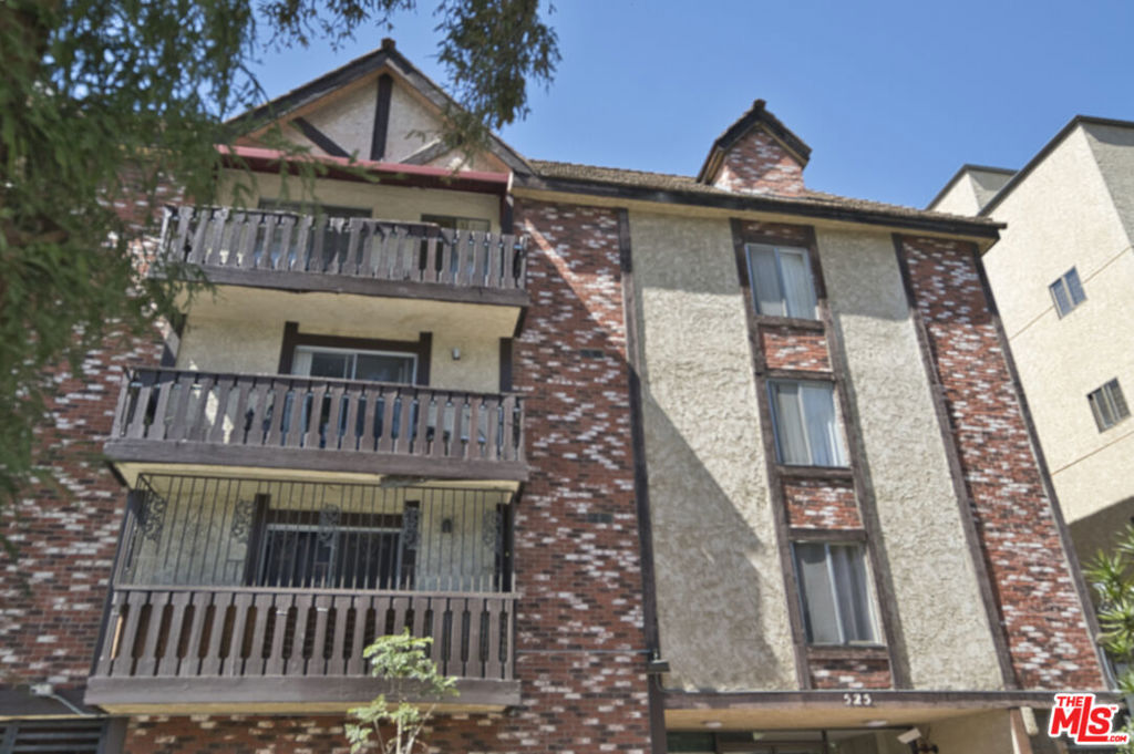 525 S La Fayette Park Place 207